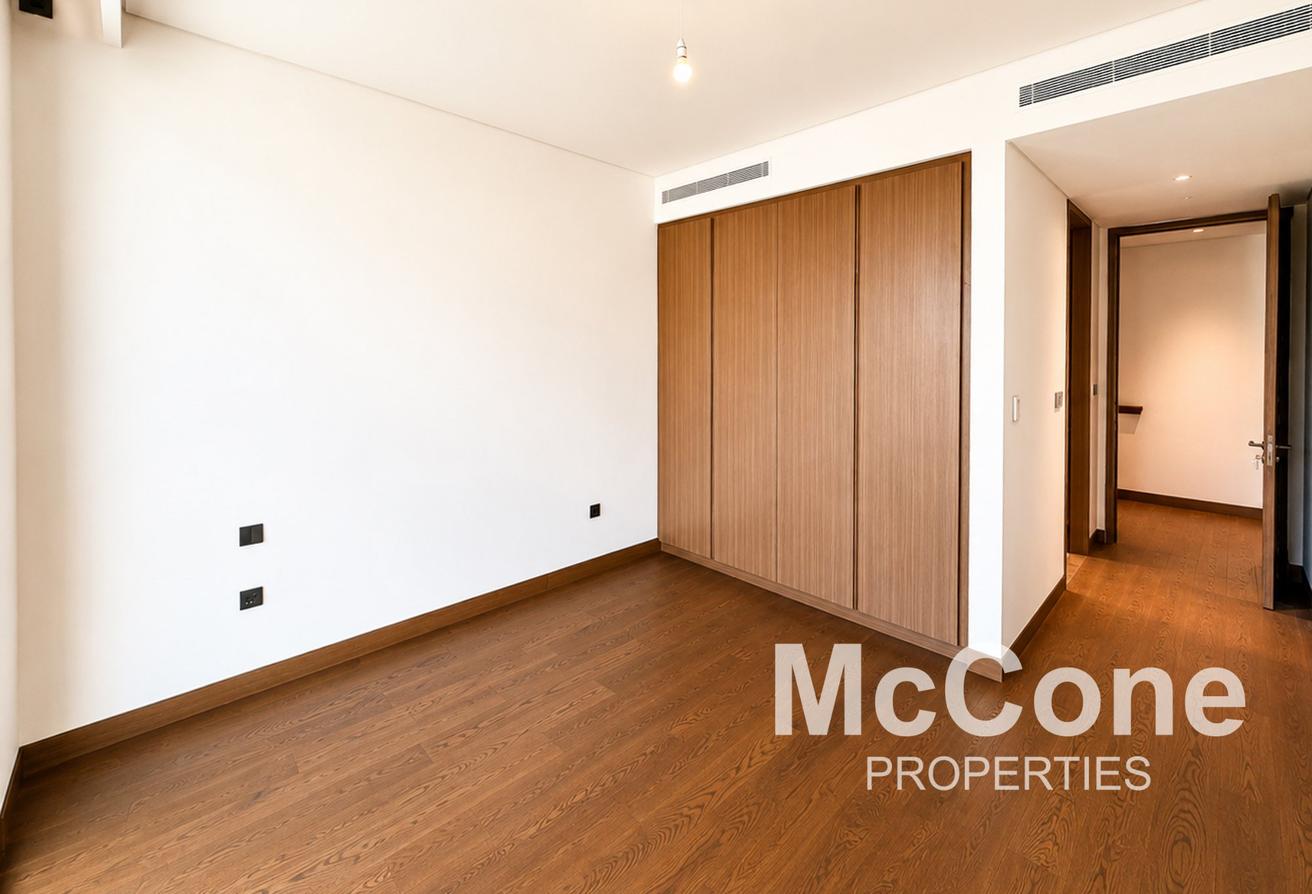 Single Row | Large Plot | Luxury Living photo 10