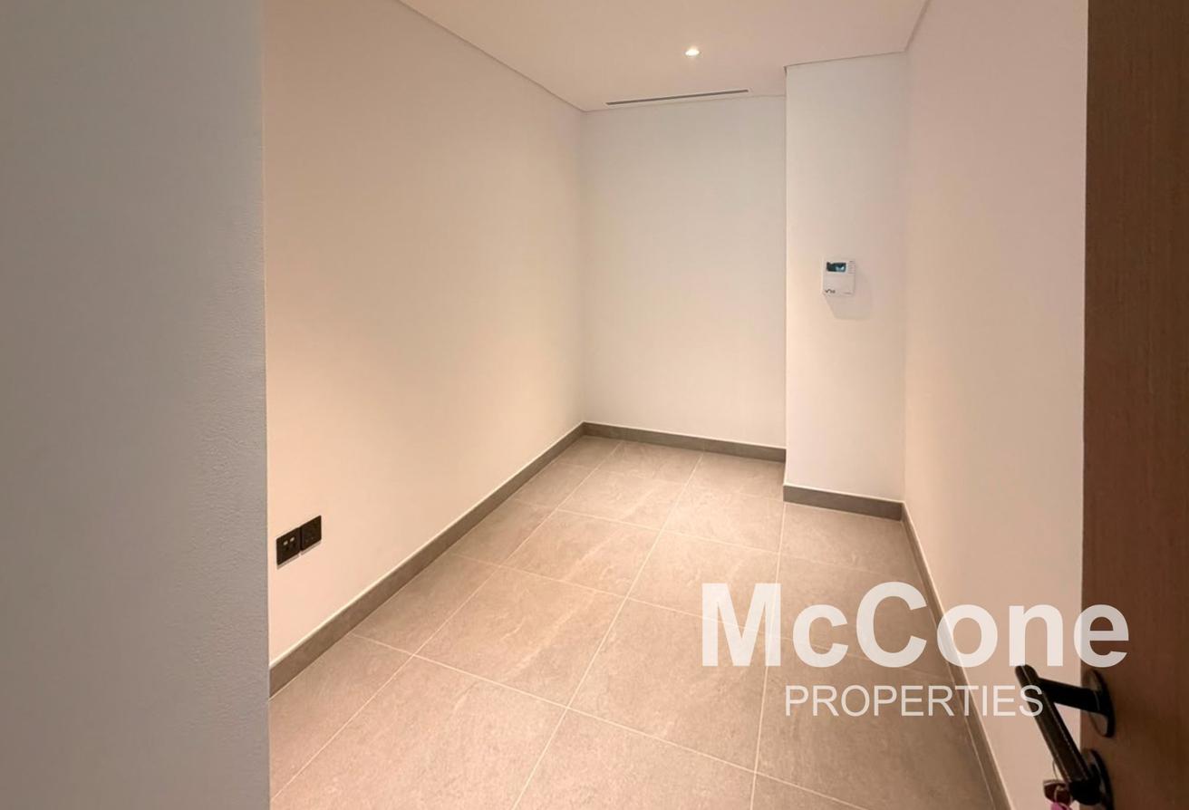 Single Row | Large Plot | Luxury Living photo 17