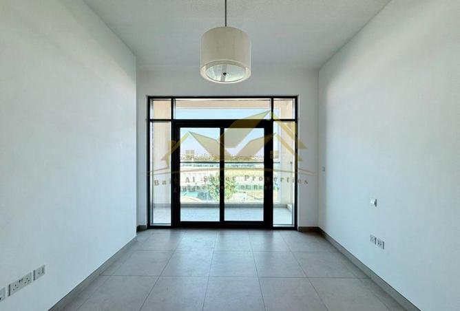 123847409 - Property Image 2