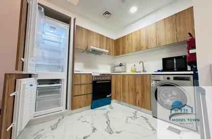 Apartment - 2 Bedrooms - 2 Bathrooms for rent in Oasis 2 - Oasis Residences - Masdar City - Abu Dhabi