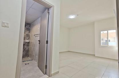 Apartment - 2 Bedrooms - 3 Bathrooms for rent in Ali Mousa Tower 2 - Al Majaz 2 - Al Majaz - Sharjah Apartment - 2 Bedrooms - 3 Bathrooms for rent in Ali Mousa Tower 2 - Al Majaz 2 - Al Majaz - Sharjah