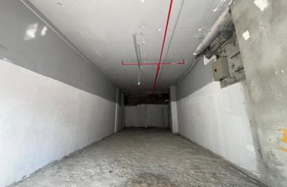 Shop - Studio for rent in Manazil Al Barsha 01 - Al Barsha 1 - Al Barsha - Dubai