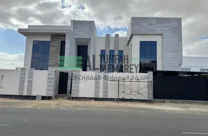 فيلا - 5 غرف نوم - 8 حمامات للبيع في حوشي 1 - حوشي - البادي - الشارقة