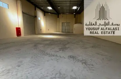 Warehouse - Studio - 4 Bathrooms for rent in Umm Al Thuoob - Umm Al Quwain