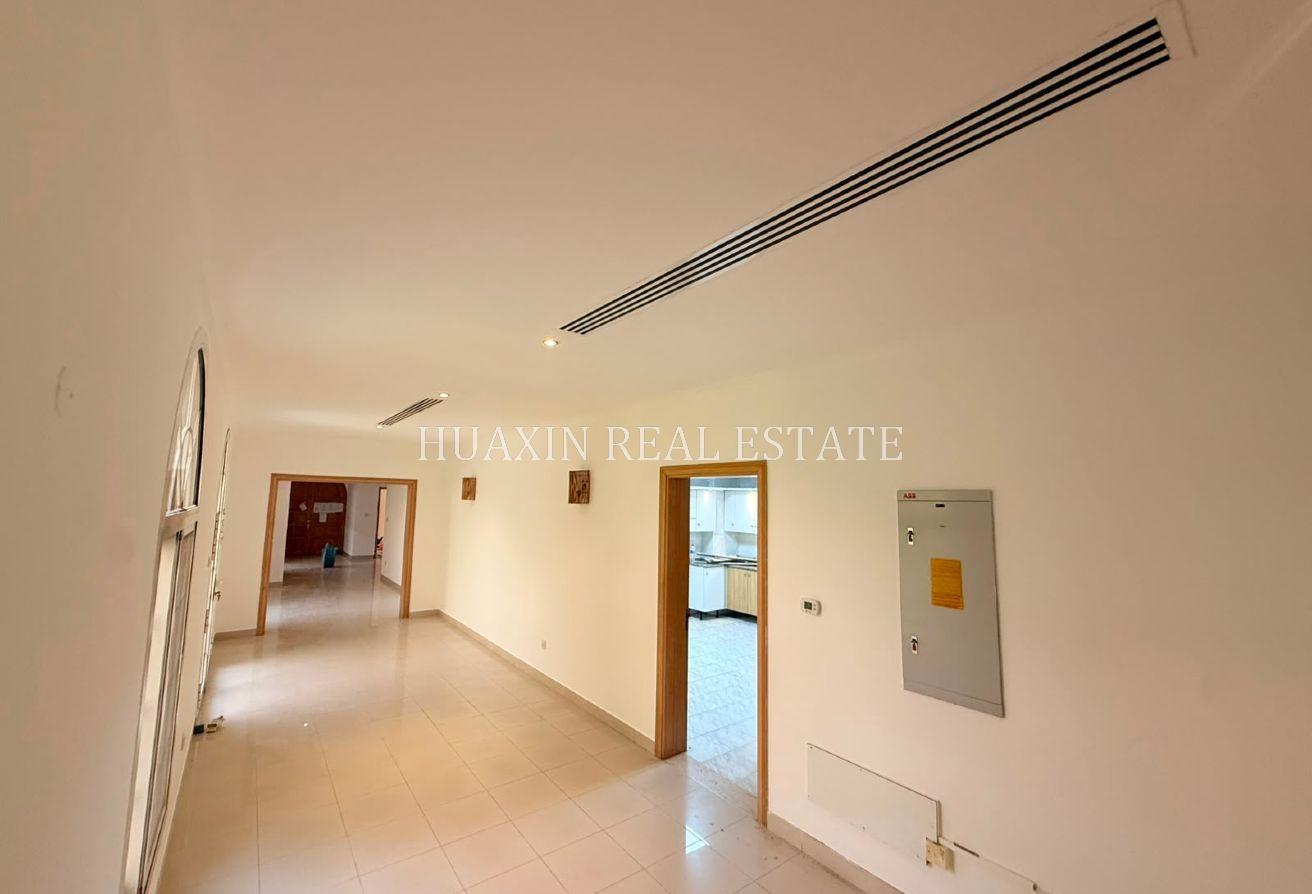 Spacious | Close to the beach | Independent Villa photo 10