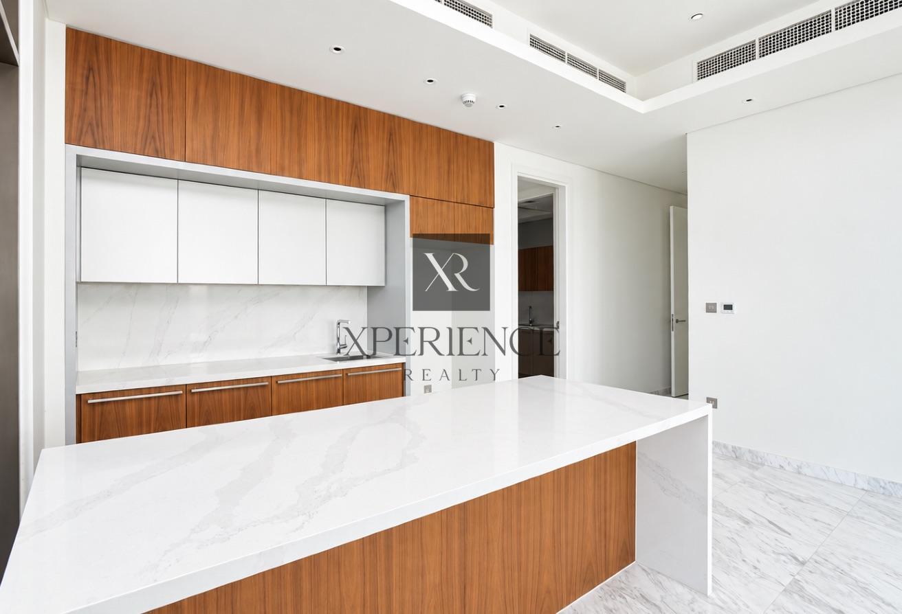 4 BED+MAID PENTHOUSE | FULL CREEK VIEW | VACANT photo 9