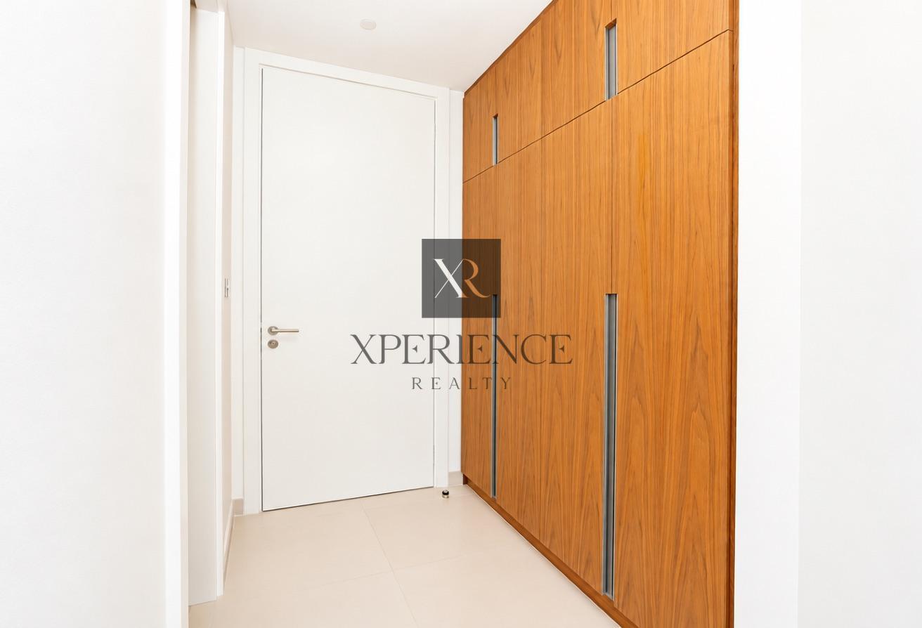 4 BED+MAID PENTHOUSE | FULL CREEK VIEW | VACANT photo 18