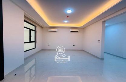 Villa - 7+ - 7+ for rent in Madinat Al Riyad - Abu Dhabi Villa - 7+ - 7+ for rent in Madinat Al Riyad - Abu Dhabi