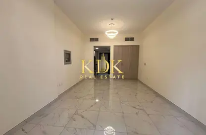 شقة - 1 حمام للايجار في مبني اوكسفورد - منطقة 14 - قرية جميرا الدائرية - دبي