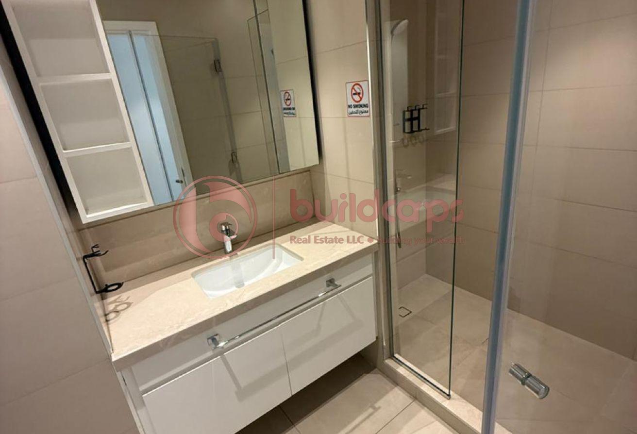 3 BR+ Maid | Burj Khalifa View | Prime Location photo 6