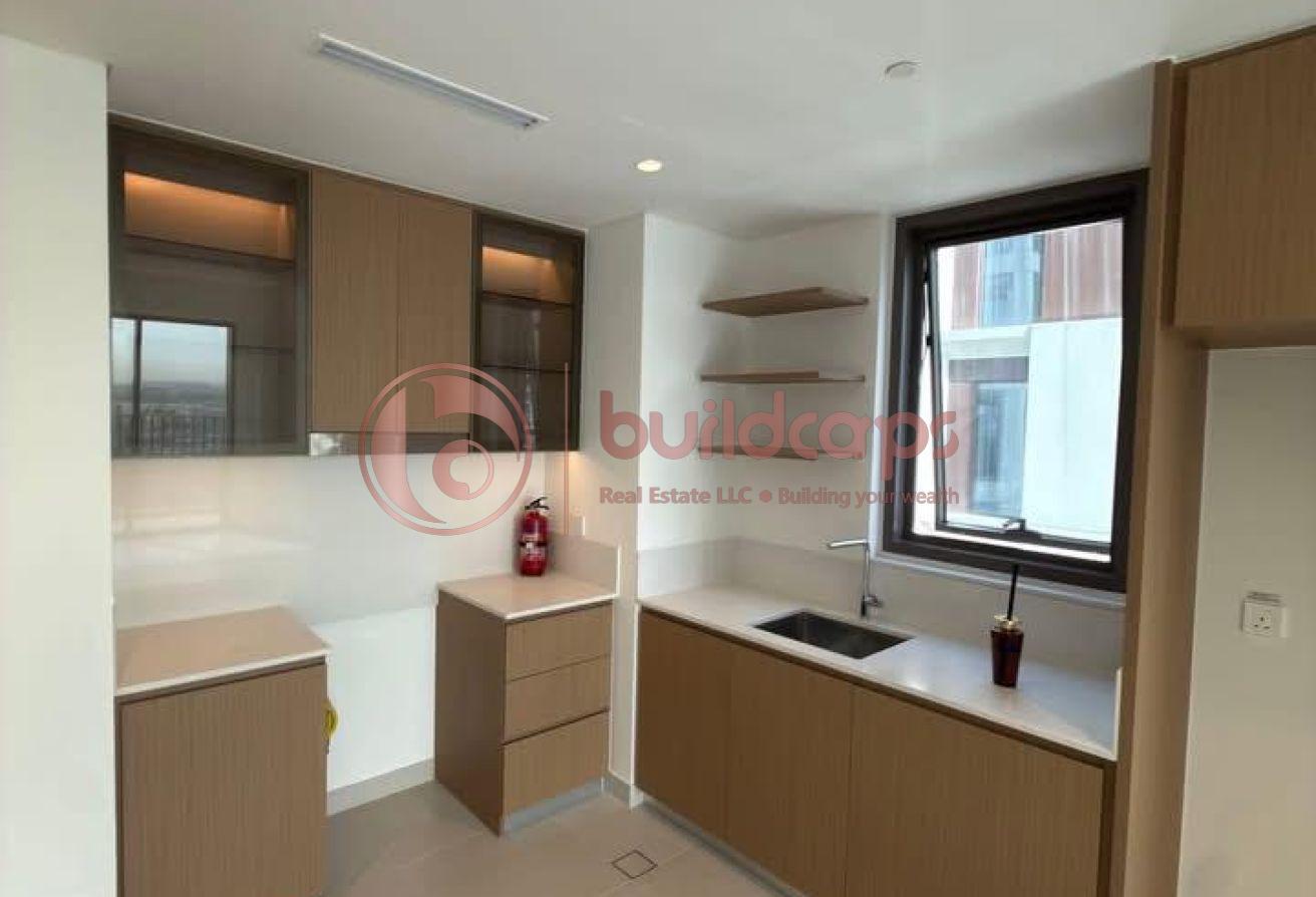 3 BR+ Maid | Burj Khalifa View | Prime Location photo 5