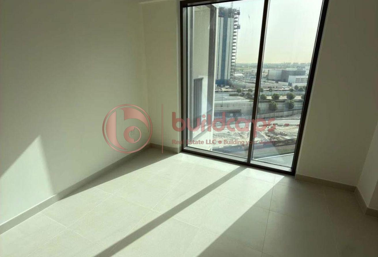 3 BR+ Maid | Burj Khalifa View | Prime Location photo 8