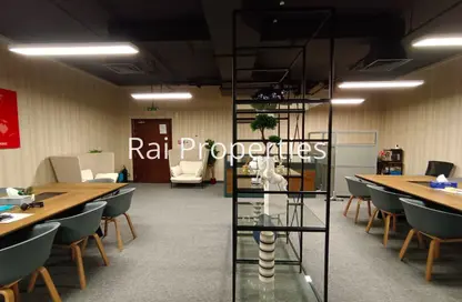 مكتب - 3 غرف نوم - 2 حمامات للايجار في برج كونكورد - مدينة دبي للإعلام - دبي