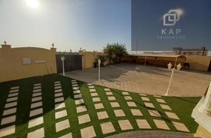 Villa - 5 Bedrooms - 7 Bathrooms for rent in Al Riffa - Ras Al Khaimah