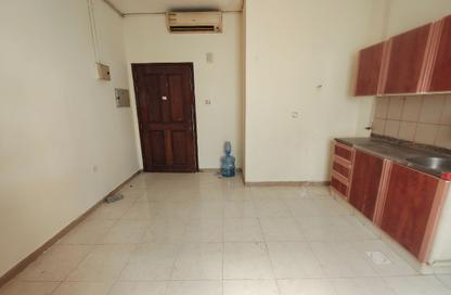 Apartment - Studio - 1 Bathroom for rent in Fire Station Road - Muwaileh - Sharjah