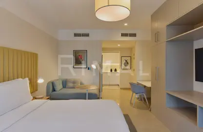 شقة - 1 حمام للايجار في المركز المالي برج السلام - شارع الشيخ زايد - دبي