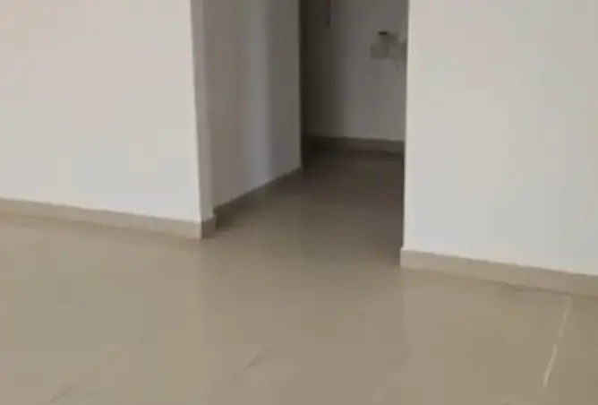 81958695 - صورة العقار 2