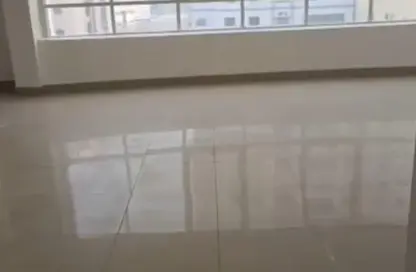 شقة - 3 غرف نوم - 3 حمامات للبيع في التعاون - الشارقة