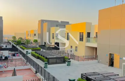 Apartment - 3 Bedrooms - 3 Bathrooms for rent in Souk Al Warsan Townhouses C - Souk Al Warsan - International City - Dubai Apartment - 3 Bedrooms - 3 Bathrooms for rent in Souk Al Warsan Townhouses C - Souk Al Warsan - International City - Dubai