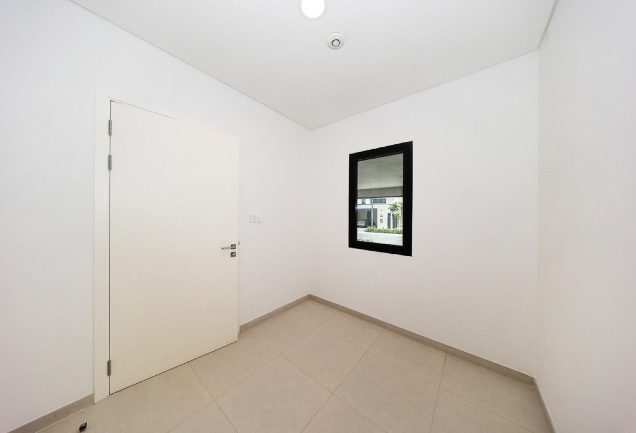 3 bedroom townhouse in Jebel Ali Village Townhouses, Jebel Ali: 10