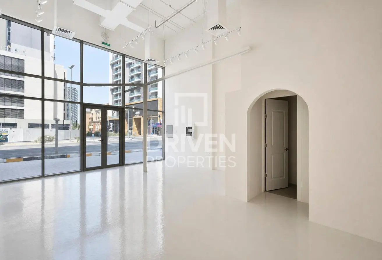 120652156 - Property Main Image