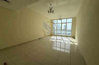 Apartment - 3 Bedrooms - 4 Bathrooms for rent in Al Khan Corniche - Al Khan - Sharjah