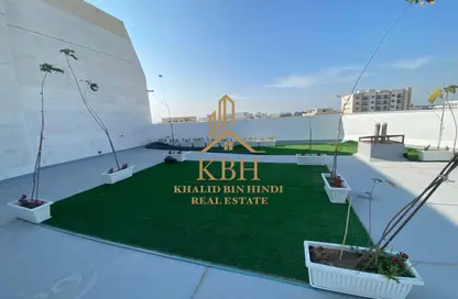 Apartment - 2 Bedrooms - 3 Bathrooms for rent in AlFalah - Muwaileh Commercial - Sharjah