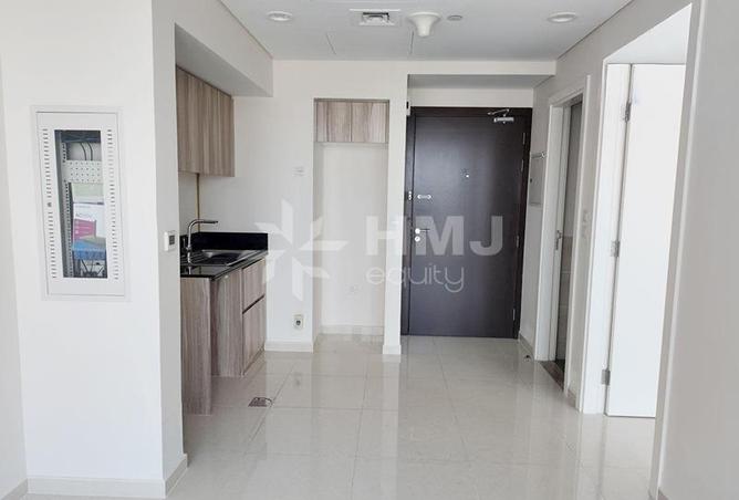 105954455 - Property Image 3