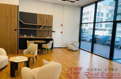 Shop - Studio - 1 Bathroom for rent in M2M Building - Meydan Avenue - Meydan - Dubai