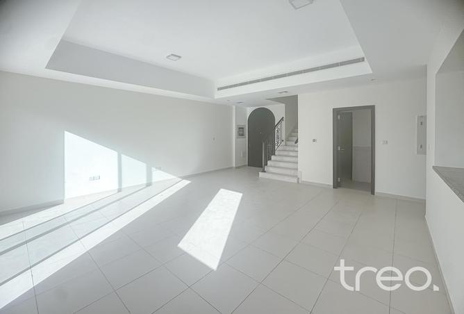 76963186 - Property Image 3