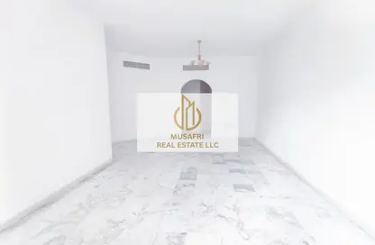Apartment - 3 Bedrooms - 3 Bathrooms for rent in New Al Taawun Road - Al Taawun - Sharjah