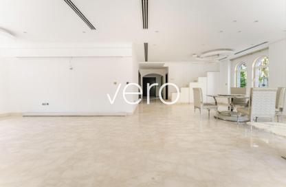 Villa - 4 Bedrooms - 5 Bathrooms for rent in District 3 - Jumeirah Park - Dubai