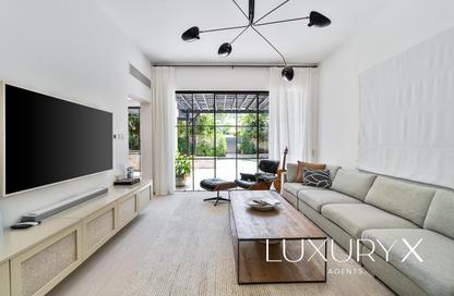 Villa - 4 Bedrooms - 3 Bathrooms for sale in Zulal 3 - Zulal - The Lakes - Dubai