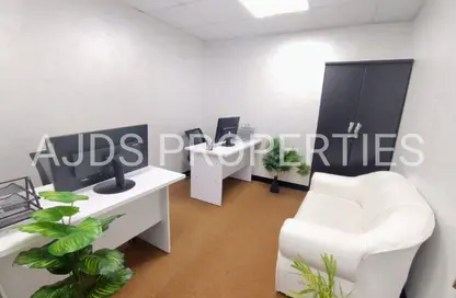 مكتب - غرفة نوم - 1 حمام للايجار في بناية الرستماني - بورسعيد - ديرة - دبي