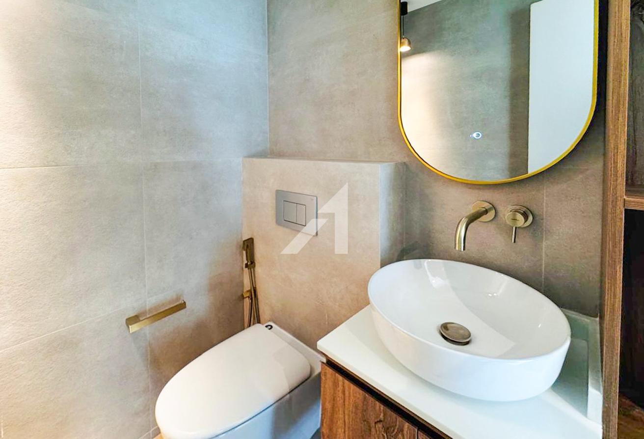 Spacious | Vacant | Unfurnished photo 12