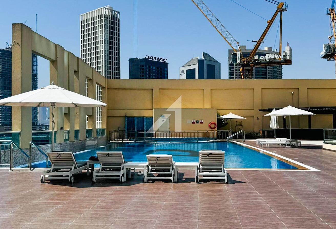 Spacious | Vacant | Unfurnished photo 23