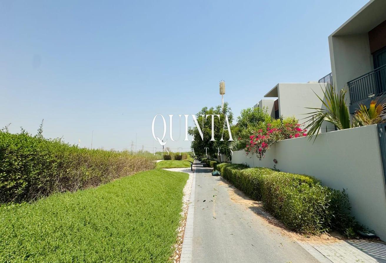 Single Row | 3 Bedrooms | Ready to Move | For Rent photo 15