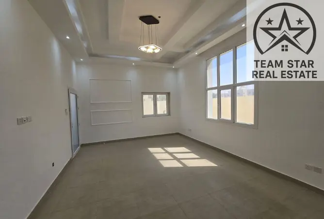 114605999 - Property Image 2