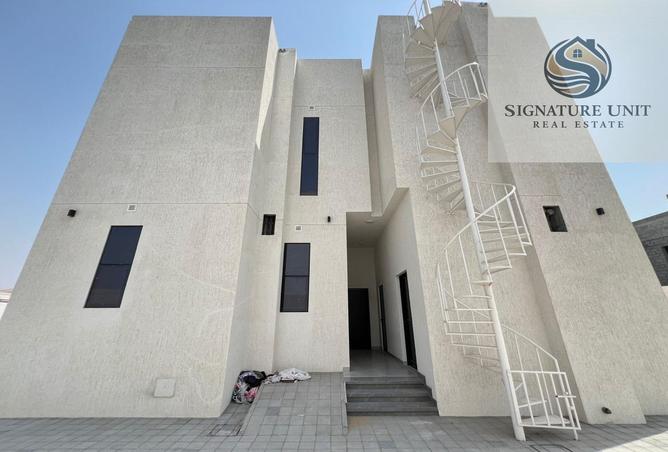 57780742 - Property Image 2