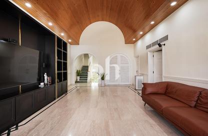 Villa - 4 - 6 for sale in Al Safa 1 Villas - Al Safa 1 - Al Safa - Dubai