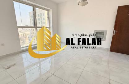 Apartment - 1 - 2 for rent in Zayd Bin Aslam Street - Abu shagara - Sharjah