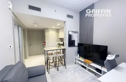 شقة - غرفة نوم - 1 حمام للبيع في برج زادا - الخليج التجاري - دبي