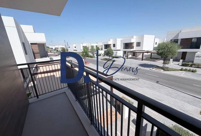98708168 - Property Image 3