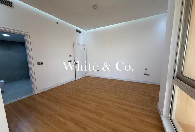 74618476 - Property Image 2