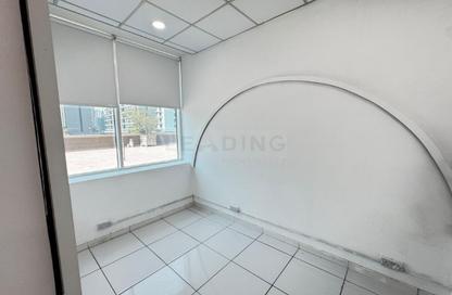 Office Space - Studio - 1 for rent in Capital Golden Tower - Business Bay - Dubai