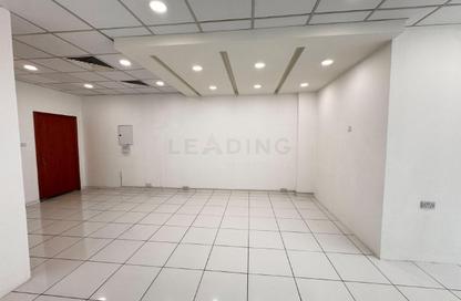 Office Space - Studio - 1 for rent in Capital Golden Tower - Business Bay - Dubai