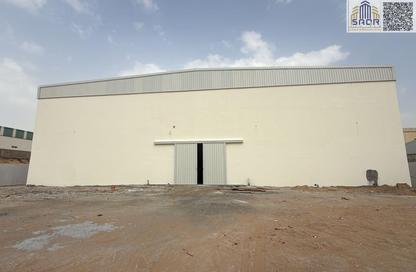 Warehouse - Studio - 2 Bathrooms for rent in Umm Dir - Umm Al Quwain