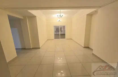 شقة - 2 غرف نوم - 2 حمامات للايجار في بناية مويليح 29 - مويلح - الشارقة