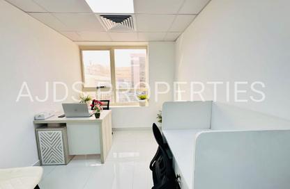 Office Space - Studio - 1 Bathroom for rent in Silver Home Building - Hor Al Anz - Deira - Dubai