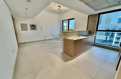 Apartment - 1 Bedroom - 2 Bathrooms for rent in Jumeirah Garden City - Al Satwa - Dubai